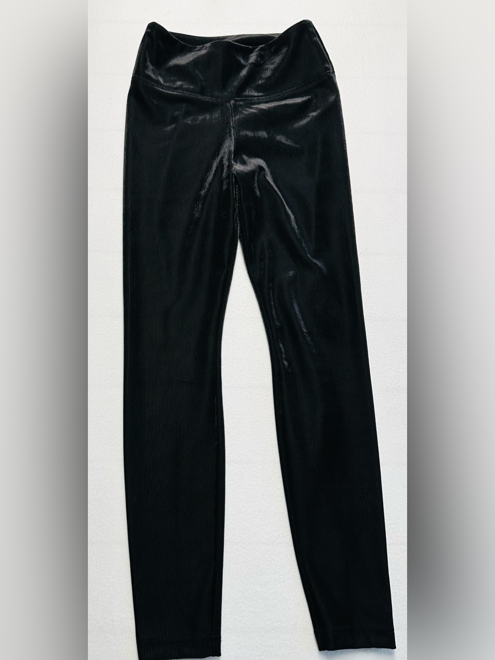 White House Black Market Runway Leggings Sz 4 Black Ribbed Velvet Velour Stretch